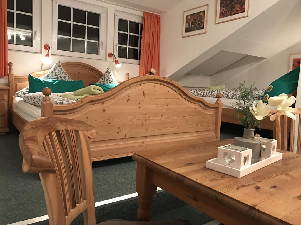 Leezdorfer Hof Hotell Eksteriør bilde