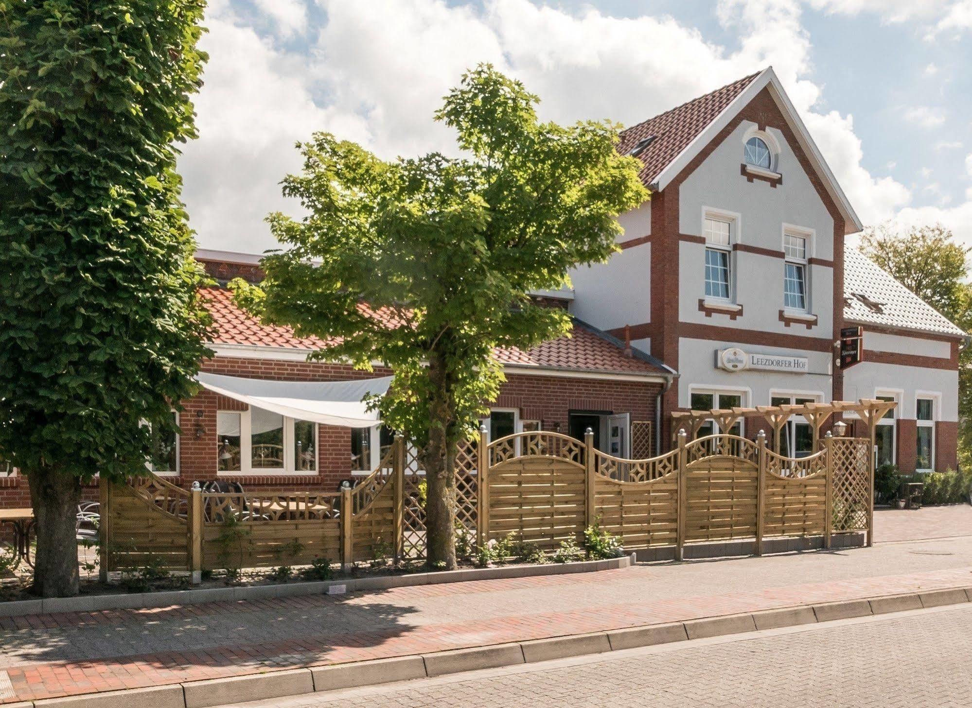 Leezdorfer Hof Hotell Eksteriør bilde